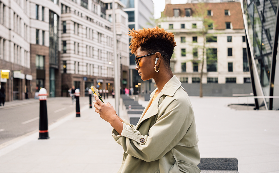 JBL Tune 245 NC Active Noise Cancelling with Smart Ambient - Image