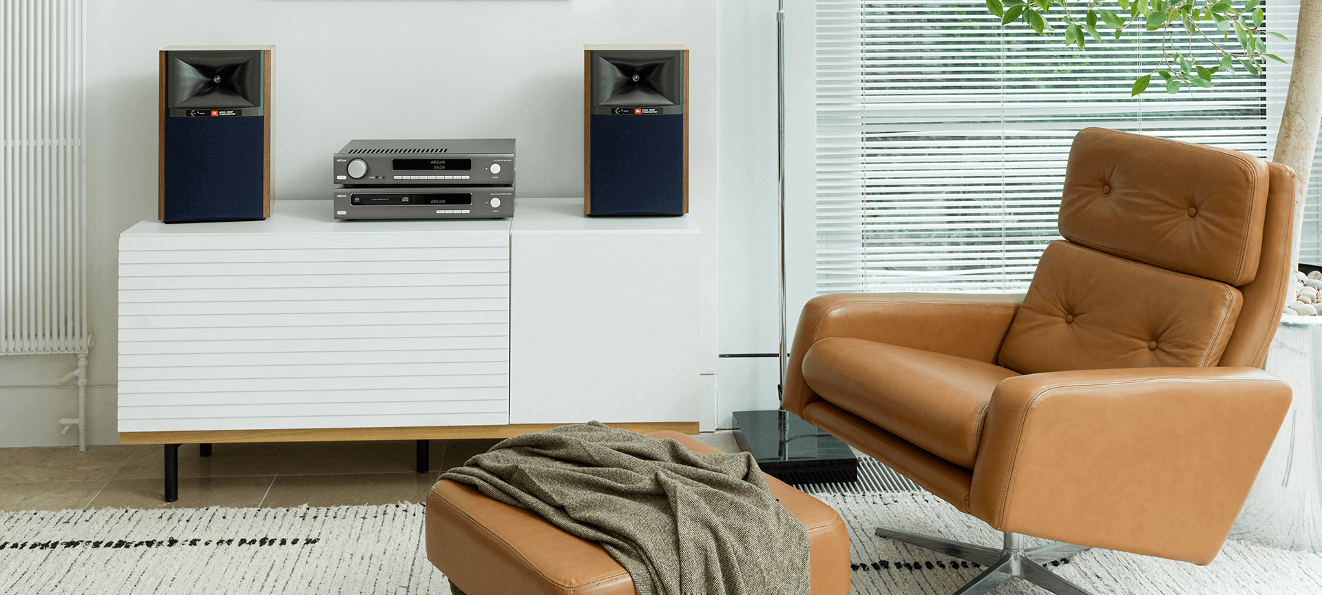 【8J35】JBL 4309 JBL 4309 review | What Hi-Fi?